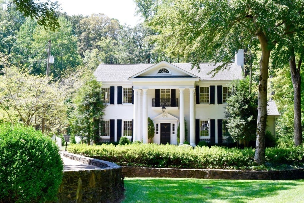 Buckhead-Peachtree-Heights-West-Neighborhood-Atlanta-GA