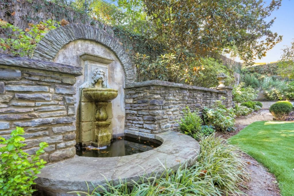 3220-habersham-rd-buckhead-real-estate