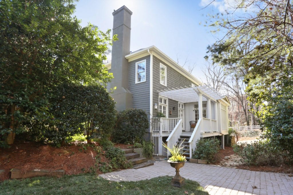 3111 Northside Drive Beautiful Buckhead Home in a Beautiful Buckhead