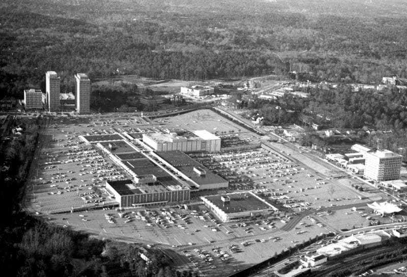 Aerial view of Lenox Square and its surrounding parking lot, looking  southeast, Buckhead, Atlanta, Georgia, December 21, 1965. - Atlanta  Journal-Constitution Photographs - Georgia State University Library Digital  Collections