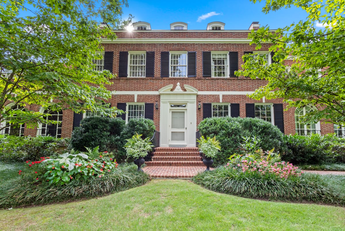 2550 Woodward Way Haynes Manor Buckhead