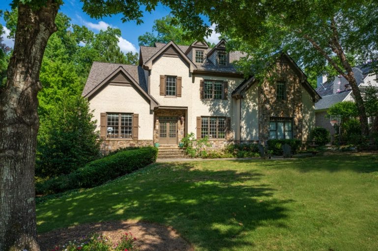 Grand Family Home on Quiet Cul-de-Sac Near Chastain Park