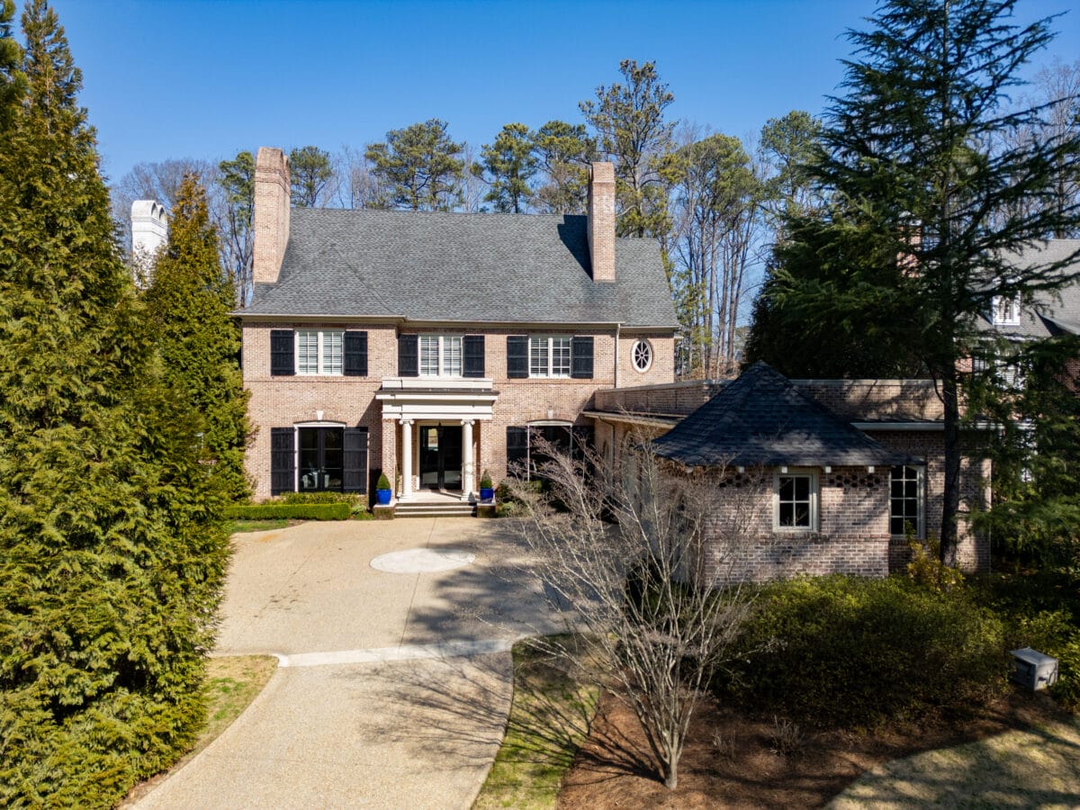 Gorgeous Tuxedo Park Home With Space For A Big Family And More - Buckhead